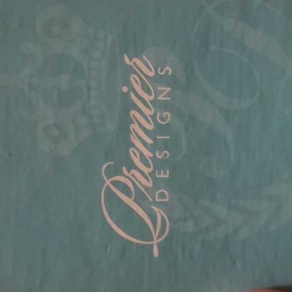 Ring - Picture 3 of 3